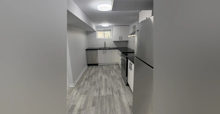 LOWER-377 Martin Street, Milton, ON, L9T 2R6 - 3