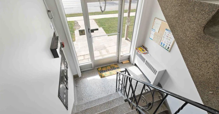 4-2189 King Street E, Hamilton, ON, L8K 1W8 - 4