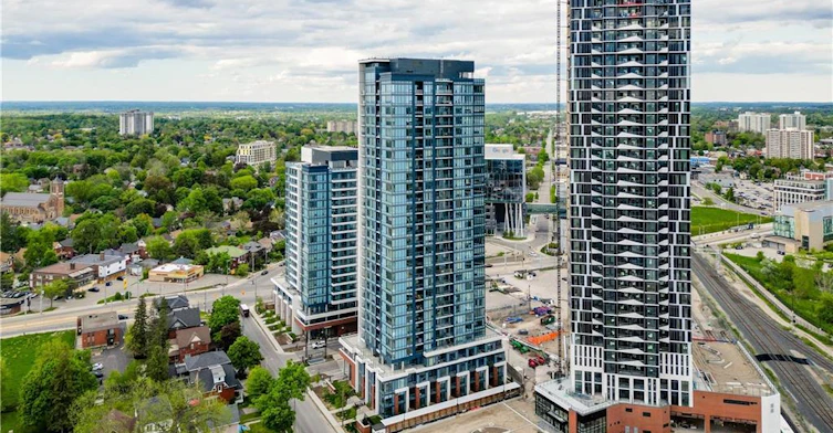 2802-15 Wellington Street, Kitchener, ON, N2G 0E4 - 42