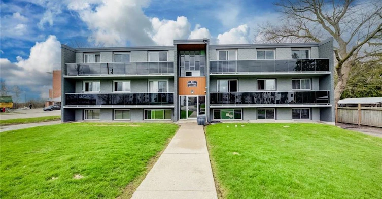 3-82 Elgin Street S, Cambridge, ON, N1R 5G5 - 2