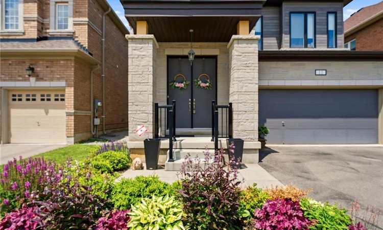11 Morrison Drive