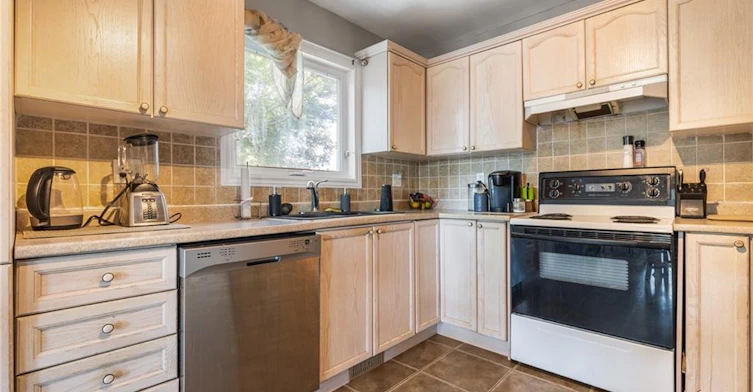 Upper-630 Drury Lane, Burlington, ON, L7R 2X6 - 18
