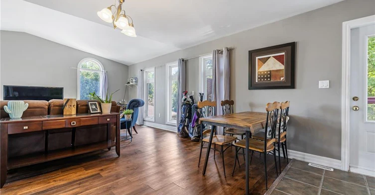 Upper-630 Drury Lane, Burlington, ON, L7R 2X6 - 13