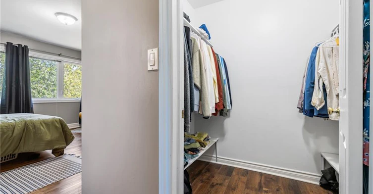 Upper-630 Drury Lane, Burlington, ON, L7R 2X6 - 9
