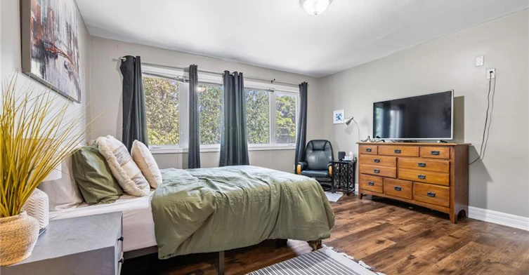 Upper-630 Drury Lane, Burlington, ON, L7R 2X6 - 5