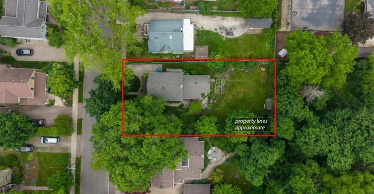 31 John Street E, Waterloo, ON, N2J 1E6 - 28