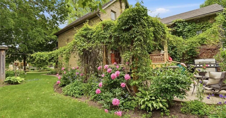 31 John Street E, Waterloo, ON, N2J 1E6 - 26