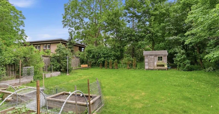 31 John Street E, Waterloo, ON, N2J 1E6 - 24