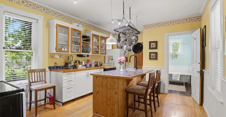 31 John Street E, Waterloo, ON, N2J 1E6 - 11