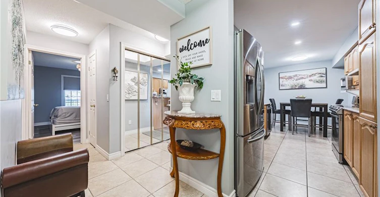 308-990 Golf Links Road, Hamilton, ON, L9K 1J8 - 7