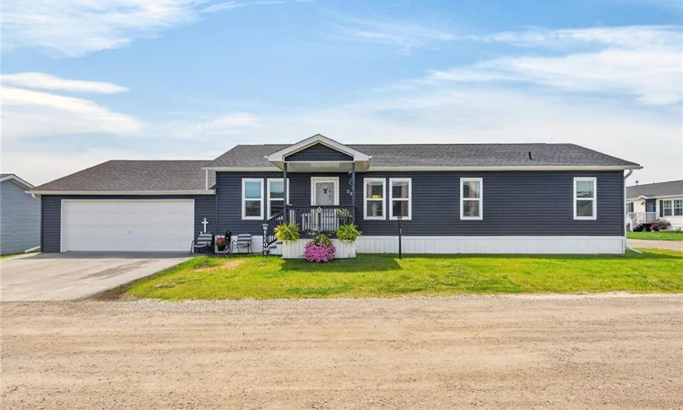 29 Hickory Hollow