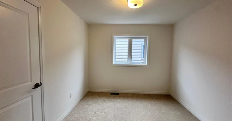 UPPER-26 Mckernan Avenue, Brantford, ON, N3V 0C2 - 10