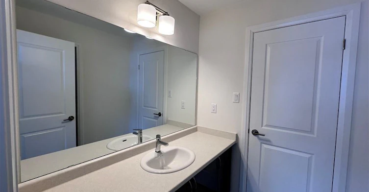 UPPER-26 Mckernan Avenue, Brantford, ON, N3V 0C2 - 7
