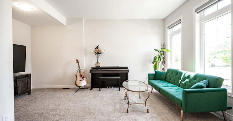 153 Hibiscus Lane, Hamilton, ON, L8K 0A3 - 6
