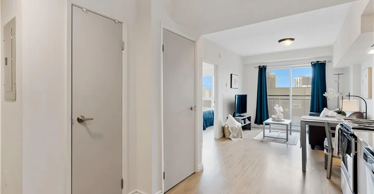 G603-275 Larch Street, Waterloo, ON, N2L 3R2 - 7