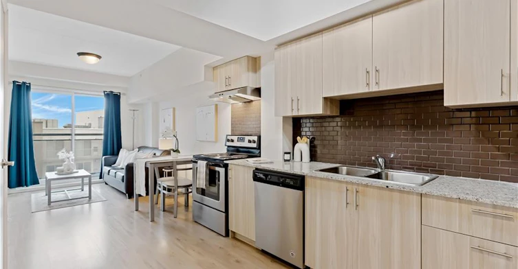 G603-275 Larch Street, Waterloo, ON, N2L 3R2 - 3