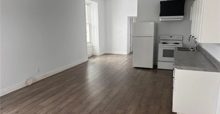 3-81 Water Street S, Cambridge, ON, N1R 3C9 - 4