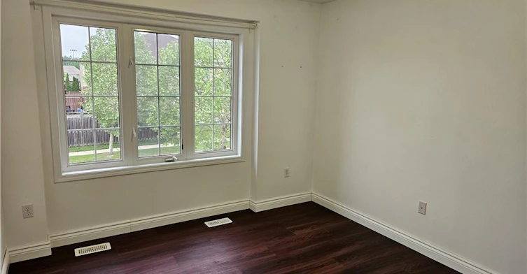 19 Fireside Drive, Woolwich, ON, N0B 1M0 - 12