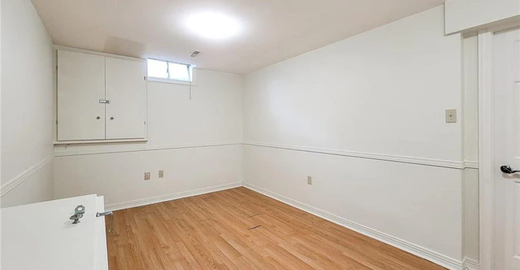 LOWER-10 Lancer Court, Hamilton, ON, L9B 2B2 - 41