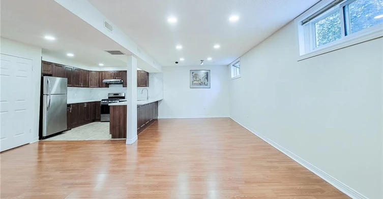 LOWER-10 Lancer Court, Hamilton, ON, L9B 2B2 - 8