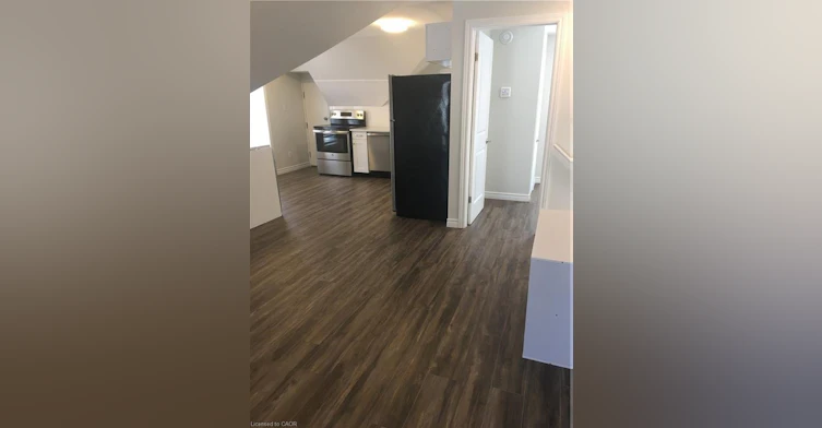 2-109 Waterloo Street, Kitchener, ON, N2H 3V5 - 3