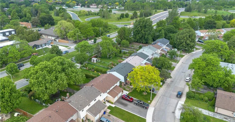 210 Golden Orchard Drive, Hamilton, ON, L9C 6J7 - 20