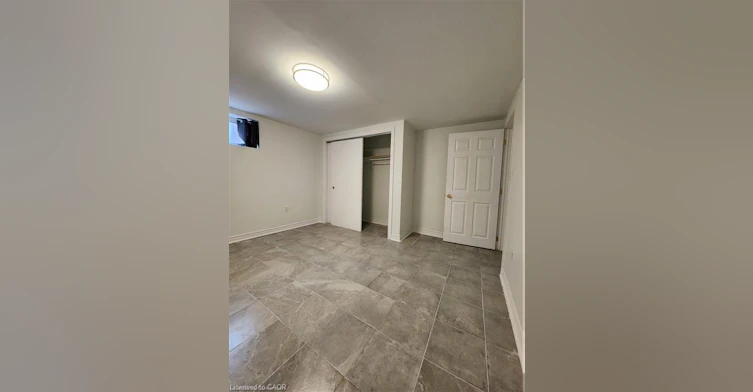 Lower-26 Stewart Avenue, Thorold, ON, L2V 2W7 - 8