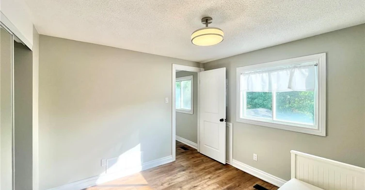 289 Westvale Drive, Waterloo, ON, N2T 2B2 - 26