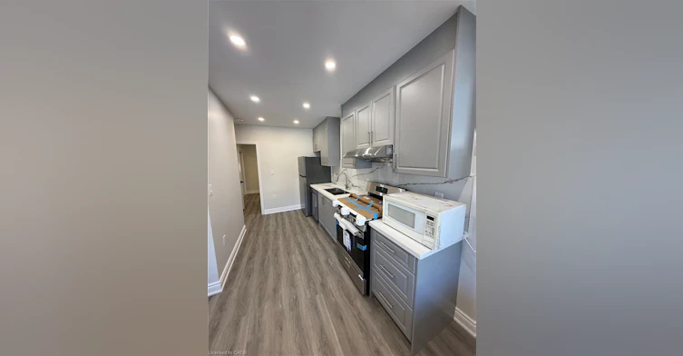 Main-187 Stirton Street, Hamilton, ON, L8L 6G7 - 7