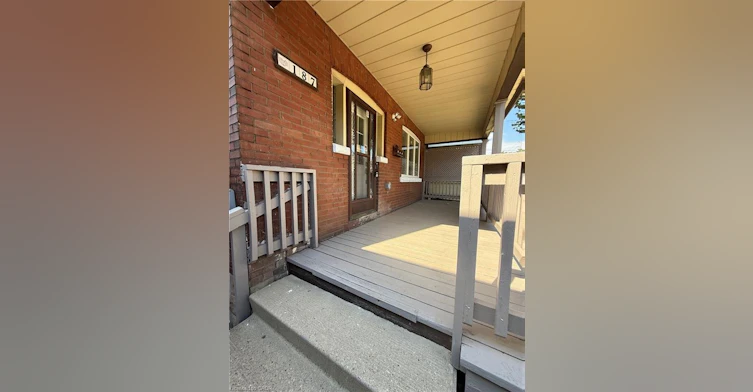 Main-187 Stirton Street, Hamilton, ON, L8L 6G7 - 3