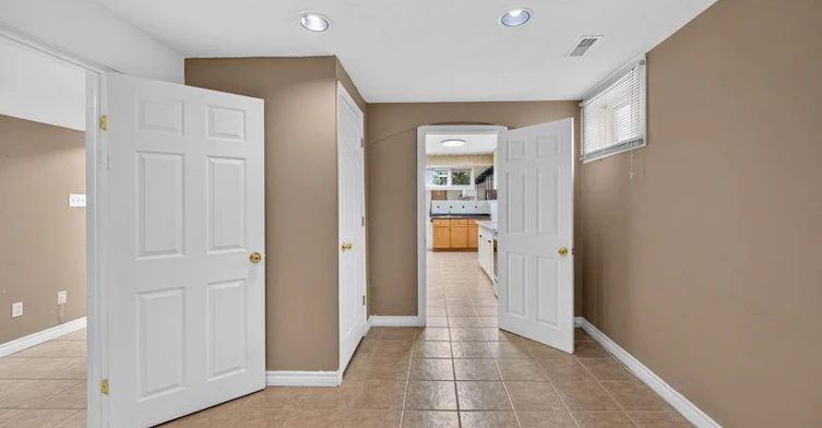LOWER-59 Colin Crescent, Hamilton, ON, L9A 5H8 - 9