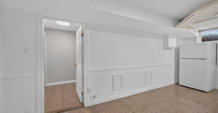 LOWER-59 Colin Crescent, Hamilton, ON, L9A 5H8 - 13