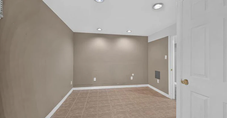LOWER-59 Colin Crescent, Hamilton, ON, L9A 5H8 - 19