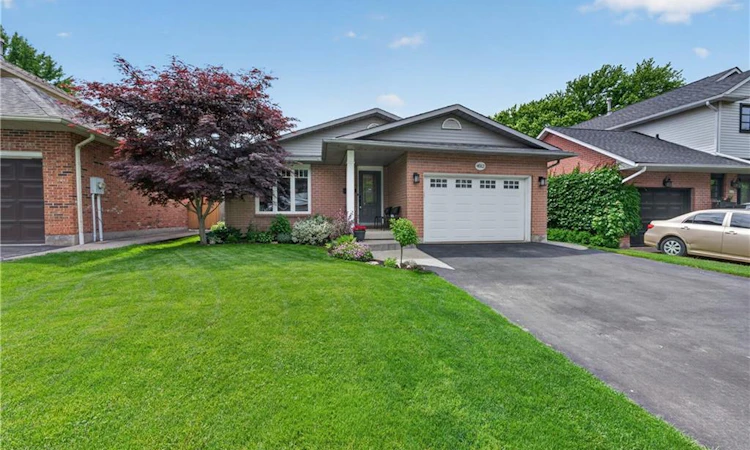 4512 Ivy Gardens Crescent