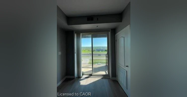 401-520 North Service Road, Grimsby, ON, L3M 0C9 - 8