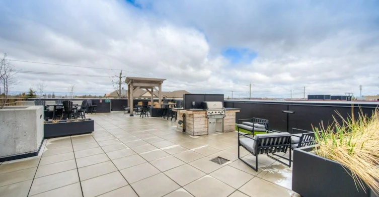 610-243 Northfield Drive E, Waterloo, ON, N2K 0H2 - 35
