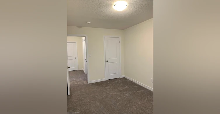 4 Foothills Lane, Hamilton, ON, L8E 0K1 - 7