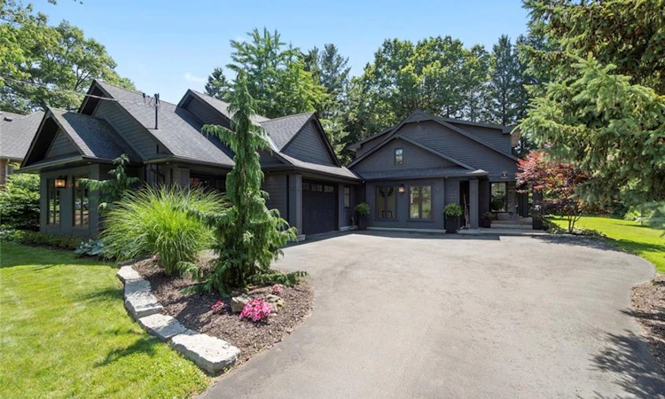 58 Central Drive