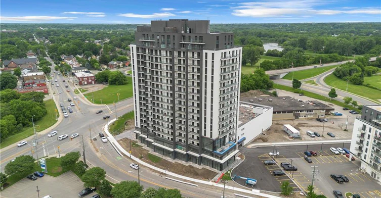611-33 Erie Avenue, Brantford, ON, N3S 0K7