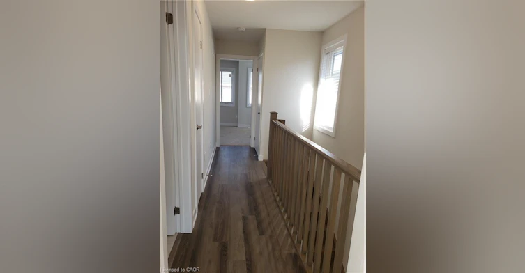 15 Mulhollard Lane, Hamilton, ON, L9G 3K9 - 9