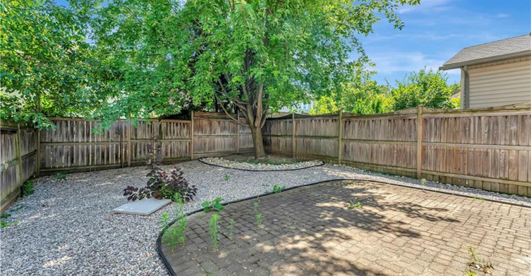 479 Trembling Aspen Avenue, Waterloo, ON, N2V 2T4 - 28