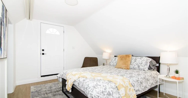 249 Emerald Street N, Hamilton, ON, L8L 5L1 - 9