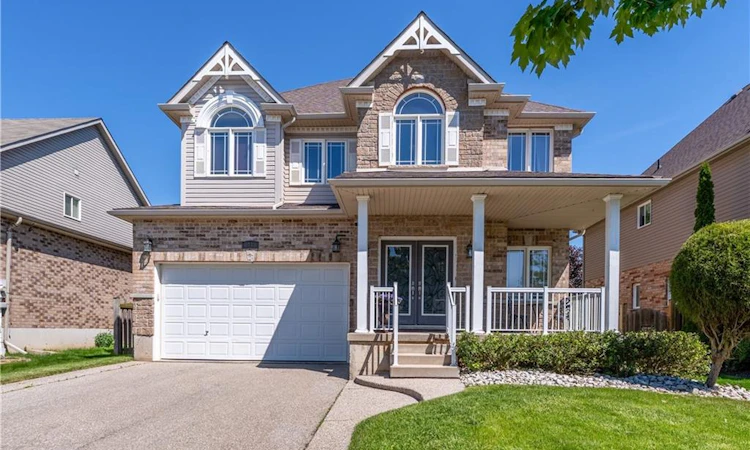44 Mcqueen Drive