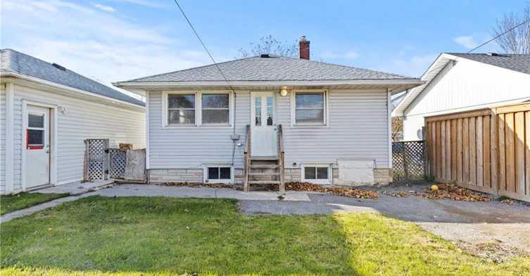 Lower-14 Westmount Avenue, Thorold, ON, L2V 2W1 - 20