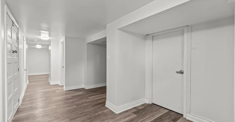 Lower-14 Westmount Avenue, Thorold, ON, L2V 2W1 - 10