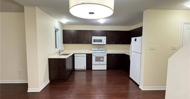 1357 Michael Circle, London, ON, N5V 0B8 - 11