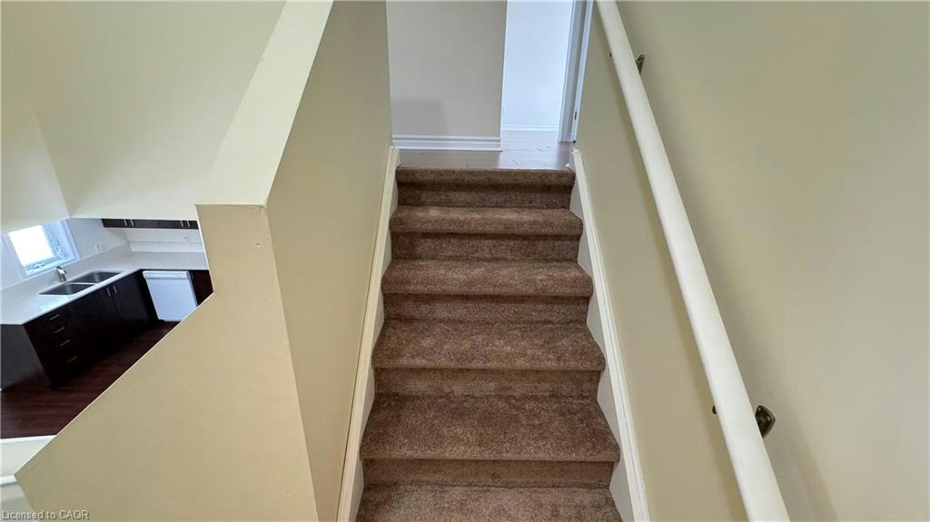 1357 Michael Circle, London, ON, N5V 0B8 - 13