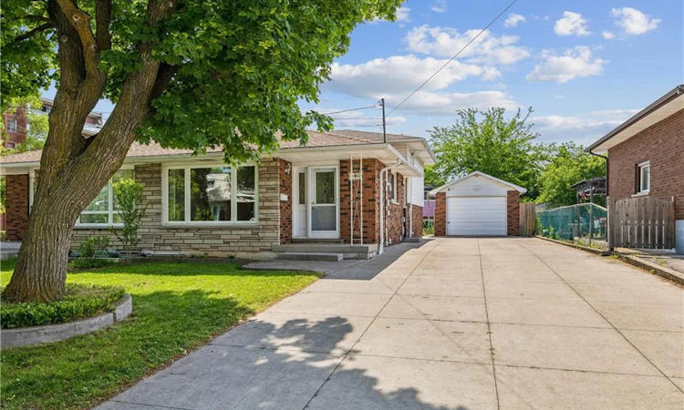192 Oakland Drive