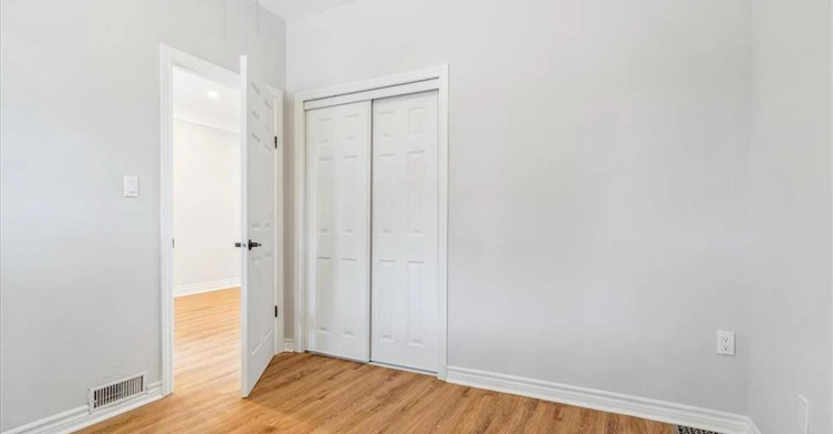 Upper-93 East 31st Street E, Hamilton, ON, L8V 3N9 - 11
