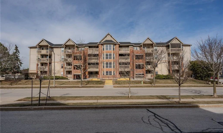 406-4015 Kilmer Drive